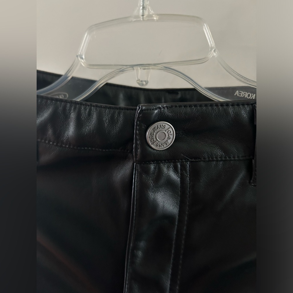 Joie Black Faux Leather Pants Womens 4 NWT - Picture 3 of 11